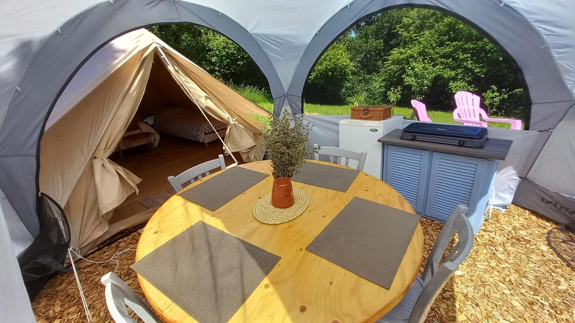 Tente Insolite En Pleine Nature Treduder Exterior foto